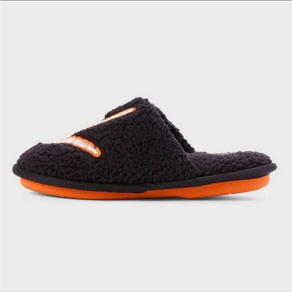 DLuxe by Dearfoams kids scuff skeleton slippers NWT